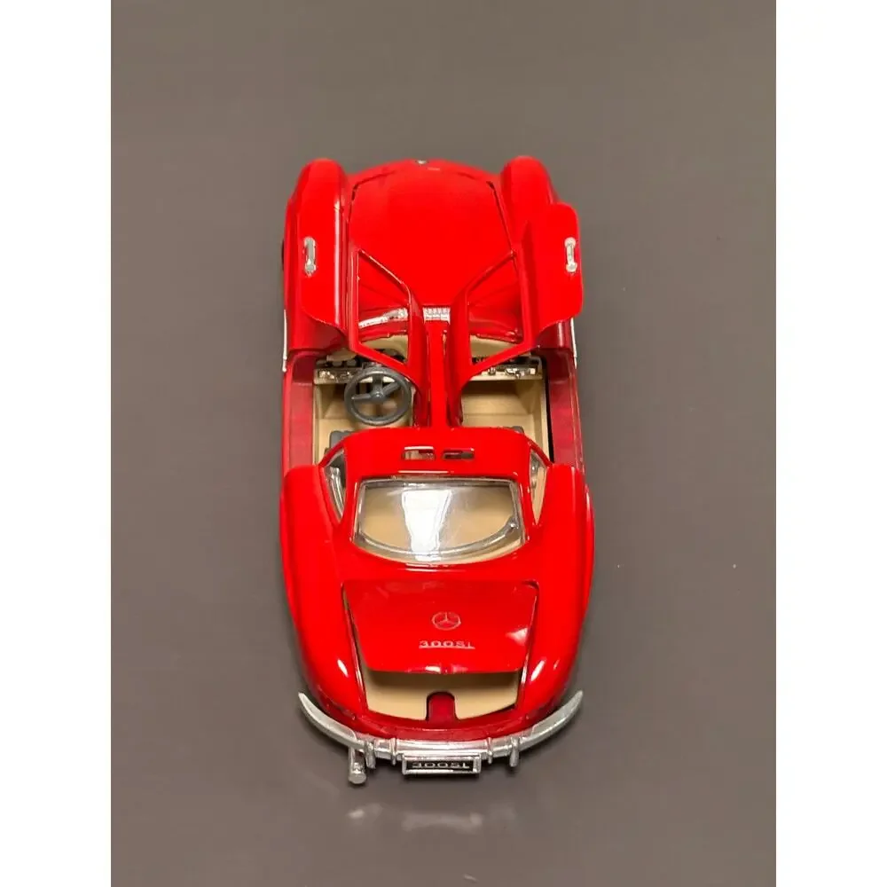 Sunnyside 1954 Mercedes Benz 300SL Gull Wing Coupe Red SS7720 1:24